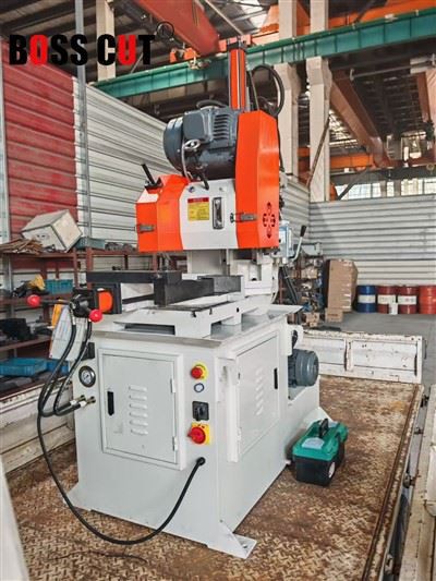 HSS circular saw machine